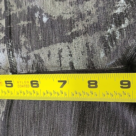 Lululemon Wunder Under Foil Leggings 28" - Picture 10 of 11